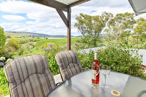 Photo of property in 84 Te Aute Trust Road, Poukawa, Hastings, 4178