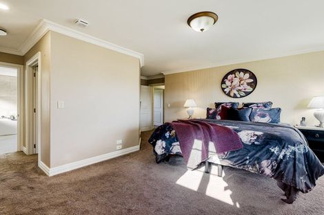 Photo of property in 30 Nielsen Gardens, Rototuna, Hamilton, 3210