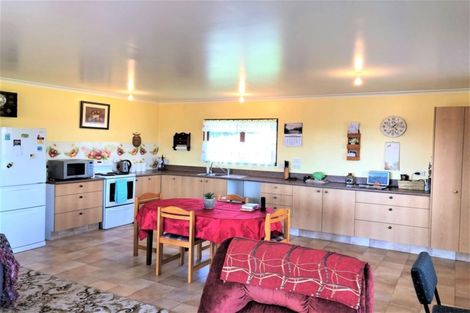 Photo of property in 5 Yuille Street, Kaitangata, 9210