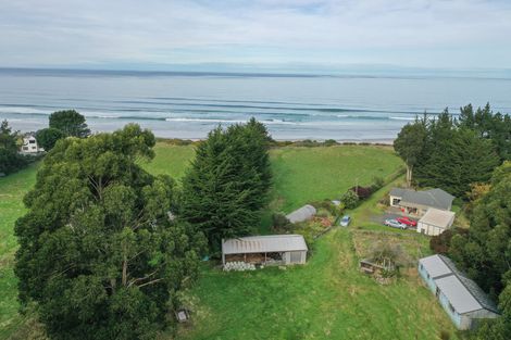 Photo of property in 110 Taieri Mouth Road, Kuri Bush, Brighton, 9091