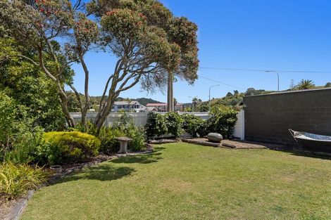 Photo of property in 255 Pohutukawa Avenue, Ohope, 3121