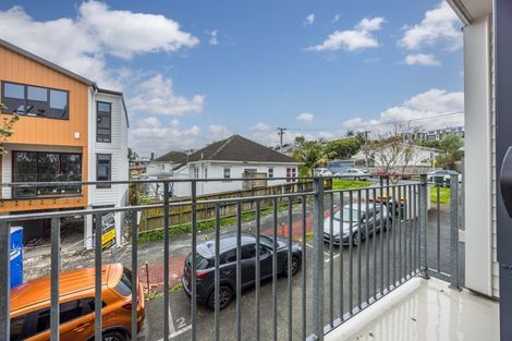 Photo of property in 5c Geddes Terrace, Avondale, Auckland, 1026