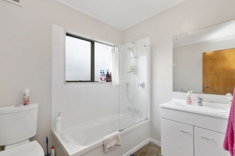 Photo of property in 98a Reynolds Street, Taita, Lower Hutt, 5011