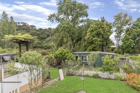 Photo of property in 28 Lowtherhurst Road, Massey, Auckland, 0614