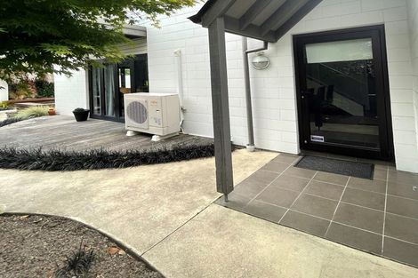 Photo of property in 77 Abberley Crescent, St Albans, Christchurch, 8014