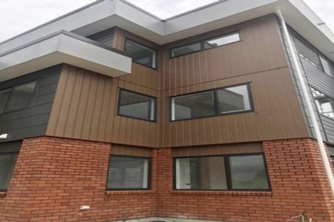 Photo of property in 30 Meritage Lane, Te Atatu South, Auckland, 0610