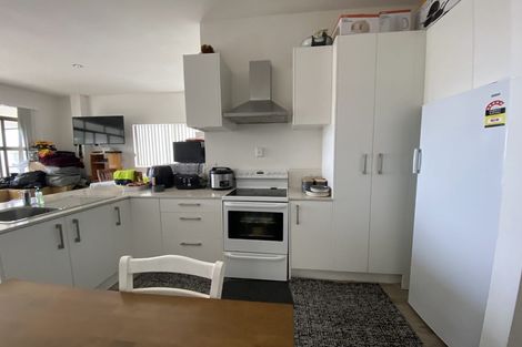 Photo of property in 85 Wade River Road, Stanmore Bay, Whangaparaoa, 0932