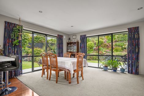 Photo of property in 5 Attfield Close, Clyde, 9330