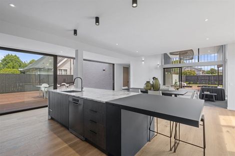 Photo of property in 22 Normans Road, Strowan, Christchurch, 8052