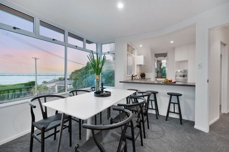Photo of property in 50 Saint Andrews Hill Road, Mount Pleasant, Christchurch, 8081