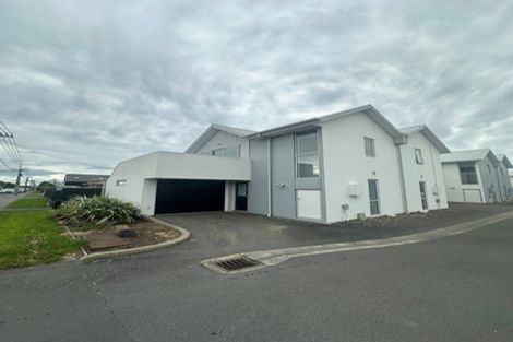 Photo of property in 470 Barbadoes Street, Edgeware, Christchurch, 8013