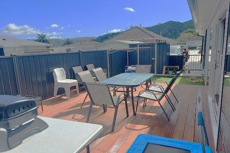 Photo of property in 108b Strand Crescent, Naenae, Lower Hutt, 5011