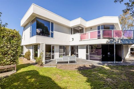 Photo of property in 3 Jamell Place, Avonhead, Christchurch, 8042