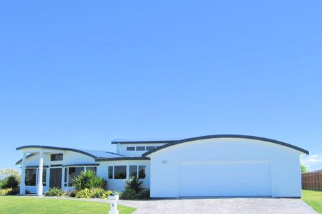 Photo of property in 2 Joanne Street, Lytton West, Gisborne, 4010