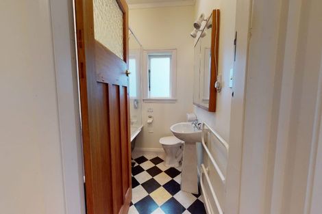 Photo of property in 75 Chamberlain Road, Karori, Wellington, 6012