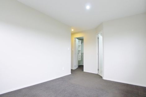 Photo of property in 9/45a Swanson Road, Henderson, Auckland, 0610