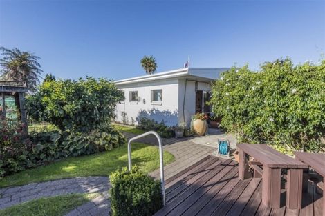 Photo of property in 220 Saint Marys Avenue, Te Awamutu, 3800