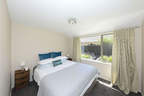 Photo of property in 43 Putake Drive, Parklands, Christchurch, 8083