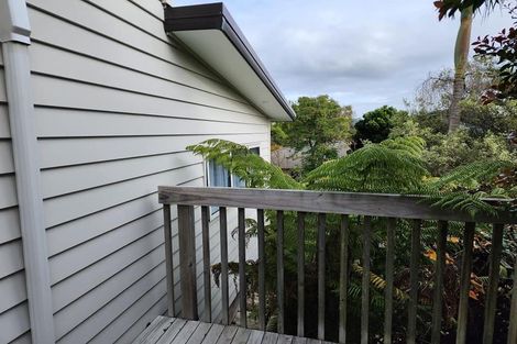 Photo of property in 24 Holt Avenue, Torbay, Auckland, 0630