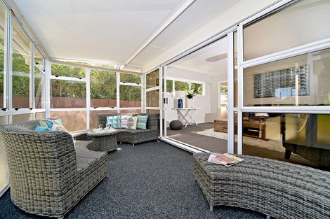 Photo of property in 12 Barnard Place, Manurewa East, Auckland, 2102