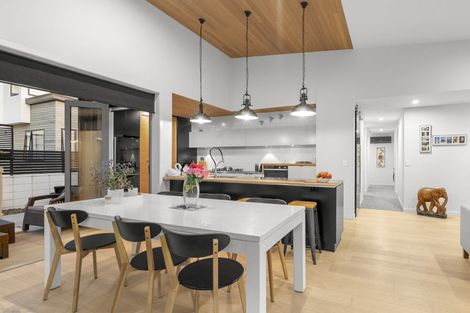 Photo of property in 8 Kapuka Lane, Wanaka, 9305