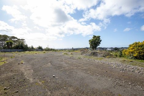 Photo of property in 5b Mission Street, Moturoa, New Plymouth, 4310