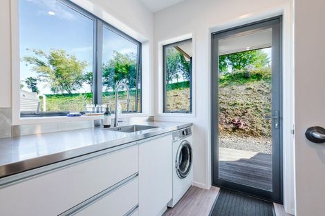 Photo of property in 8 Country Lane, Waipawa, 4210