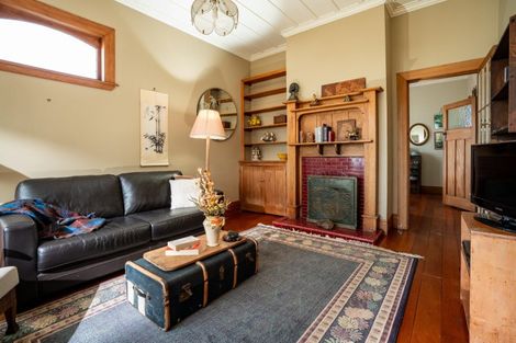 Photo of property in 44 Mills Road, Brooklyn, Wellington, 6021