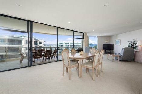 Photo of property in Oceanside Tower 1, 9/2d Maunganui Road, Mount Maunganui, 3116