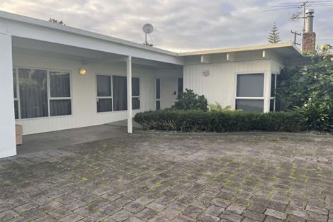 Photo of property in 84 Crows Road, Swanson, Auckland, 0614