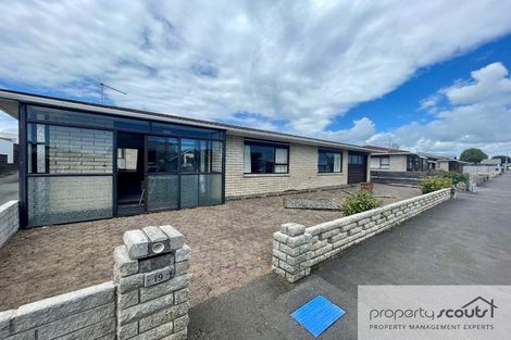 Photo of property in 19 Tukapa Street, Westown, New Plymouth, 4310