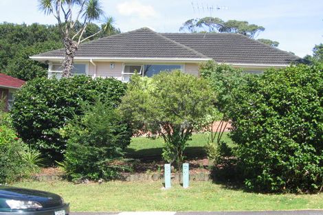 Photo of property in 69 Marlborough Avenue, Glenfield, Auckland, 0629