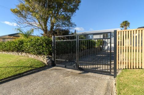 Photo of property in 20 Goods Road, Otumoetai, Tauranga, 3110