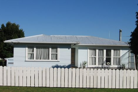 Photo of property in 2/48 Shirley Avenue, Papakura, 2110