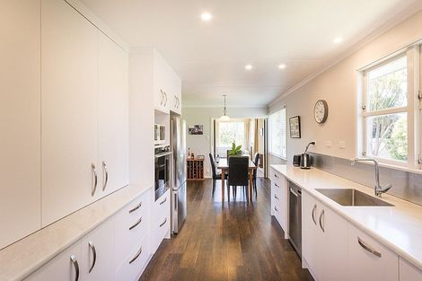 Photo of property in 104 Long Melford Road, Awapuni, Palmerston North, 4412