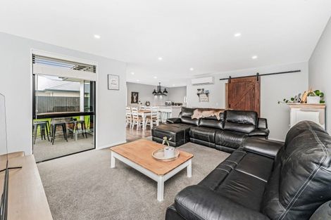 Photo of property in 18 Cassini Place, Leeston, 7632