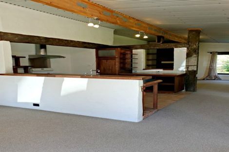 Photo of property in 91g Wade River Road, Stanmore Bay, Whangaparaoa, 0932