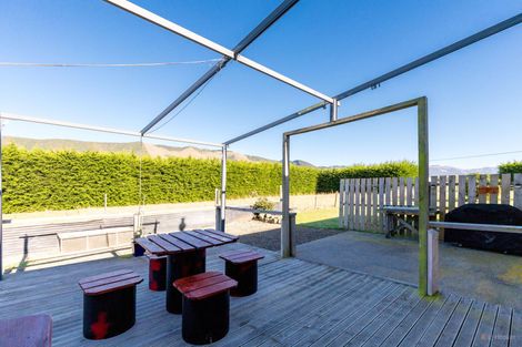 Photo of property in 19 Mount John Road, Waimate, 7977