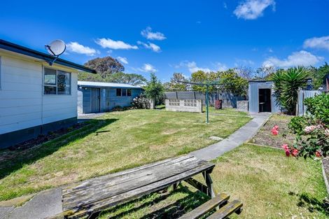 Photo of property in 32 Cortes Crescent, Flaxmere, Hastings, 4120