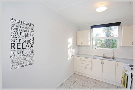 Photo of property in 13 Dewe Terrace, Foxton Beach, Foxton, 4815