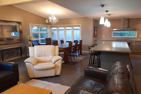 Photo of property in 176c Fitzherbert Avenue, West End, Palmerston North, 4410