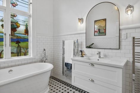 Photo of property in 32 Tweed Street, Roslyn, Dunedin, 9010