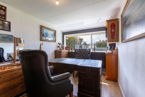 Photo of property in 15 Runciman Place, Dannevirke, 4930