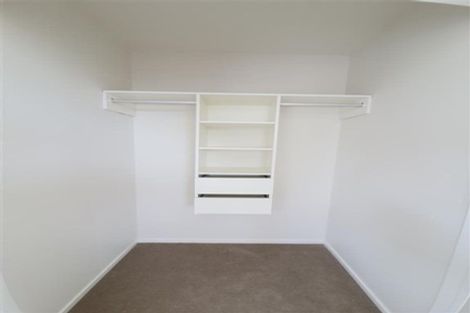 Photo of property in 38b West Harbour Drive, West Harbour, Auckland, 0618