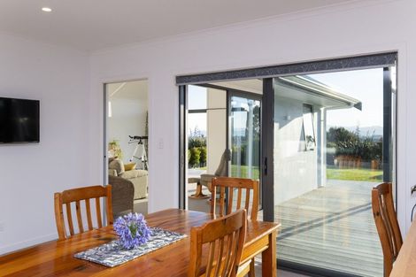 Photo of property in 32 Hillview Terrace, Mangapapa, Gisborne, 4010