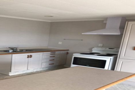 Photo of property in 8a Busby Place, Awapuni, Palmerston North, 4412