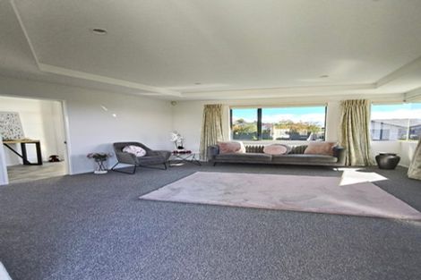 Photo of property in 10 Amner Place, Havelock North, 4130