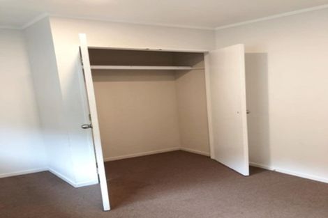 Photo of property in 36 Liddesdale Place, Papakura, 2110