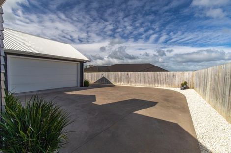 Photo of property in 13 Carnoustie Place, Morrinsville, 3300