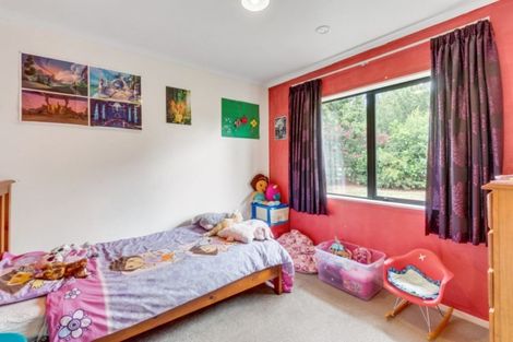 Photo of property in 5 Mangauika Road, Pirongia, Te Awamutu, 3876